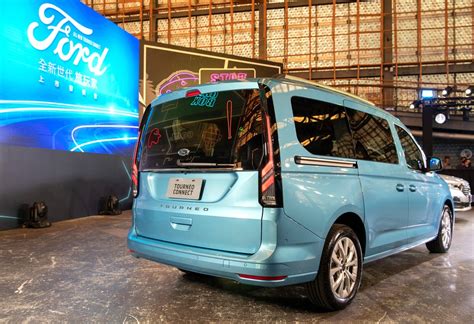 融入福斯血統 新世代ford Tourneo Connect旅玩家 Yahoo奇摩汽車機車