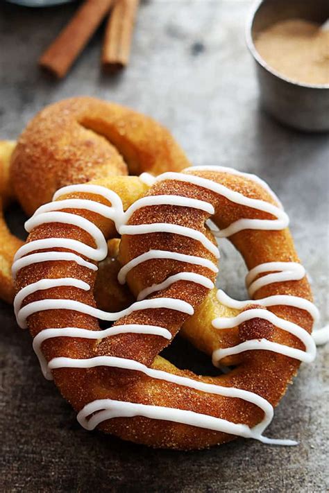 Cinnamon Sugar Pumpkin Soft Pretzels