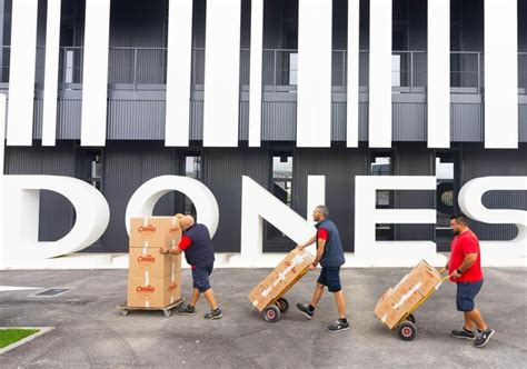 El acelerador doblará su plantilla y licitará la obra de su edificio