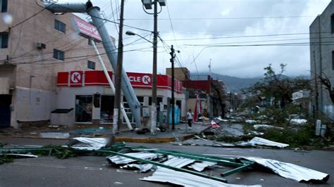 Al menos 27 muertos deja el huracán Otis en Acapulco Mediatiko