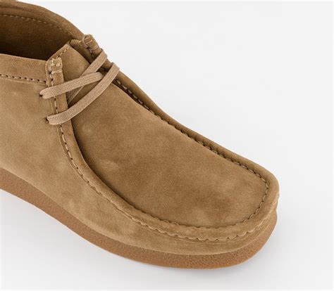 Clarks Wallabee Evo Boots Dark Sand Suede Mens Casual Shoes