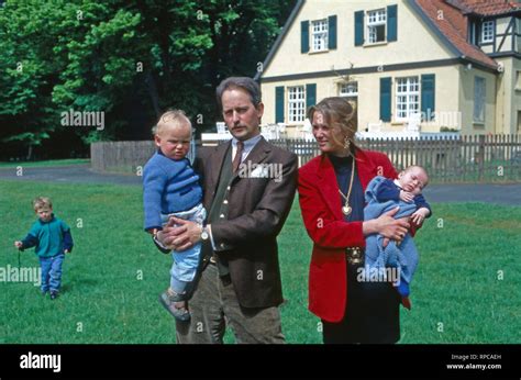 Rudolph Prinz Von Croy Mit Ehefrau Alexandra In D Lmen Deutschland