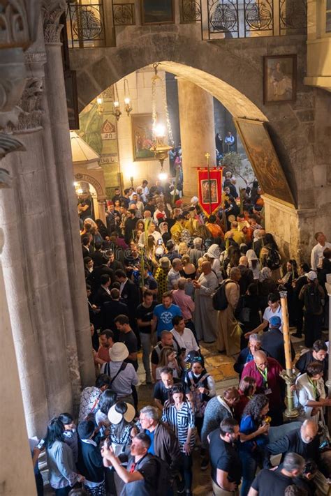 Jerusalem Israel 10 April 2023 Tourists And Pilgrims At The