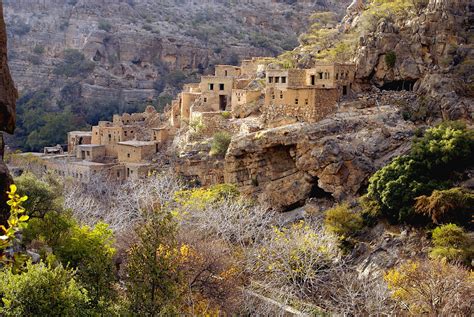 Exploring the old village of Wadi Bani Habib, Jebel Akhdar • Hiking ...