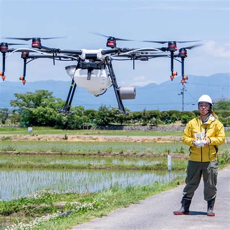 ドローン農薬散布代行 株式会社med Bridge（滋賀県）