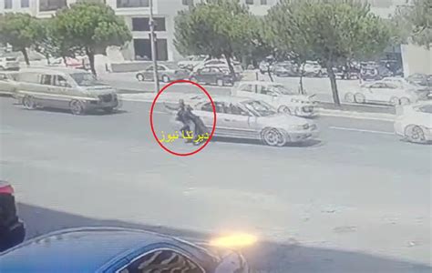 القبض على مفتعل لحادث دهس حاول إبتزاز سائق مركبة فيديو ديرتنا نيوز