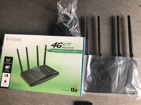 ROUTER D LINK DWR M960 4G LTE Elektronik Bagian Komputer Aksesoris