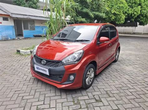 OLXmobbi Daihatsu Sirion 1 3 D Bensin AT 2015 Orange TFG Mobil