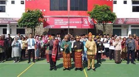 Dalam Semangat Bersatu Bangun Bangsa Kemenkumham Jateng Gelar Upacara