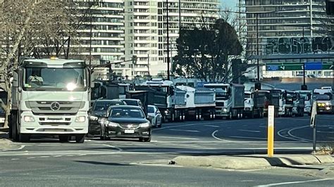 West Gate Bridge Delays Tip Truck Protest Causes Traffic Across