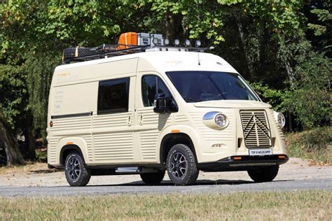 Un camping car dans le style du légendaire fourgon en tôle ondulée de