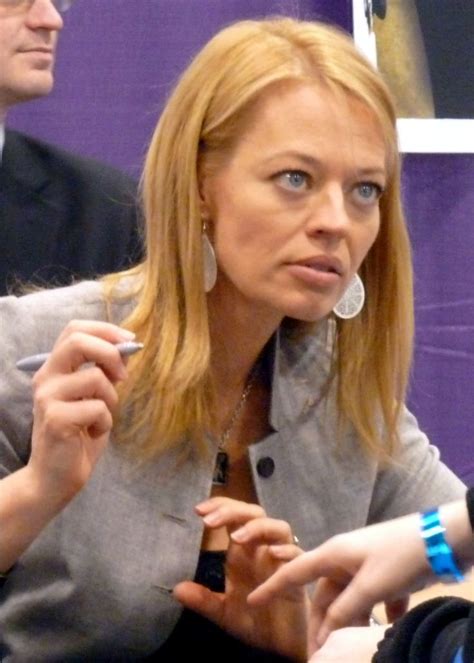 Pin By Lew On Jeri Ryan Jeri Ryan Jerry Ryan Ryan