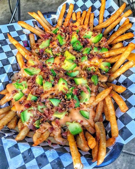 Yummy Foooooood Bacon Cheese Fries With Avocado