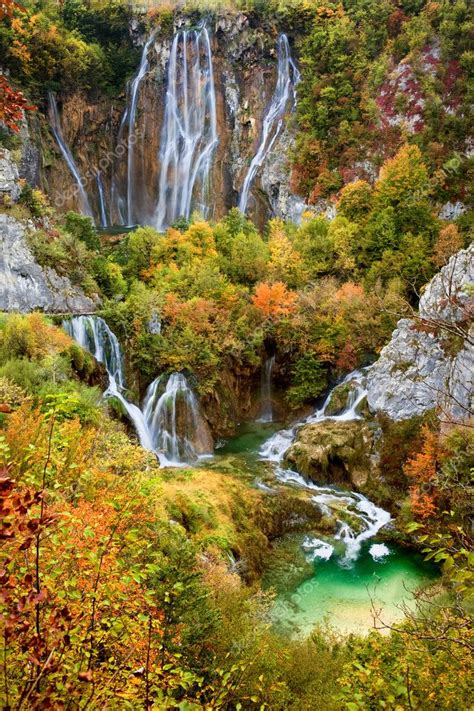 Waterfalls in Plitvice Lakes National Park — Stock Photo © rognar #4362109