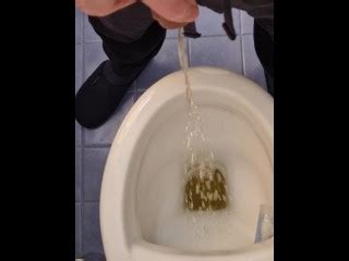 1分钟厕所小便 Pornhub Gay