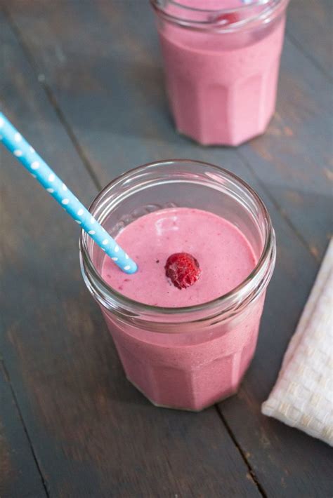 Vegan Raspberry And Coconut Smoothie Maya Kitchenette