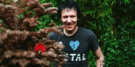 Elliott Smith Comforts Saddens 10 Years After His Death