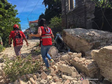 Un Terremoto En Filipinas De Magnitud 7 Deja 4 Muertos Y Arrasa Varios