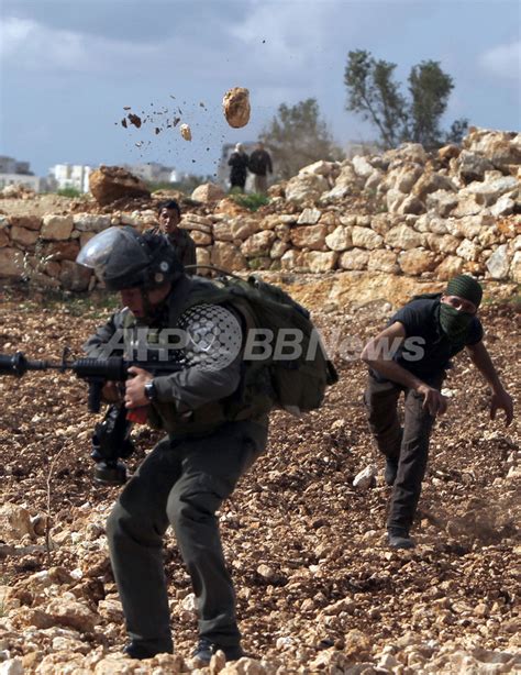 イスラエル軍がパレスチナ人未成年者を虐待、ユニセフ報告 写真6枚 国際ニュース：afpbb News