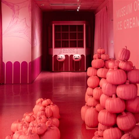 Museum Of Ice Cream S Pore Transforms Into Haunted Town With