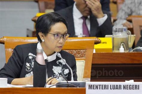 Retno Marsudi Kapten Diplomasi Indonesia Yang Ditunjuk Menjadi Utusan