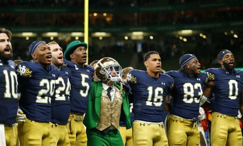 Notre Dame Football Primer 13 Irish Face Tennessee State In South Bend