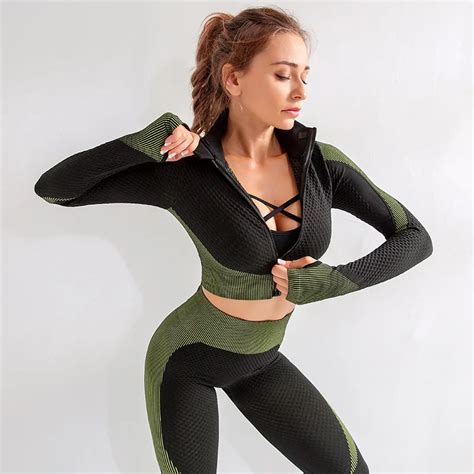 New Zipper Women Sportswear Crop Top Yoga Sets Women Long Sleeves