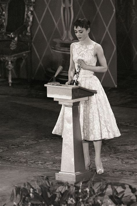 Audrey Hepburn N En Unutulmaz Moda Anlar