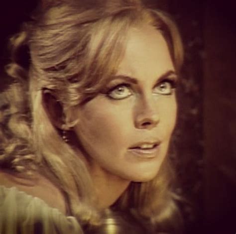 Lara Parker As Anjelique From The Original Dark Shadows Shadow Lara