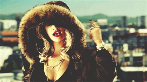 Rita Ora Gif - Gif Abyss