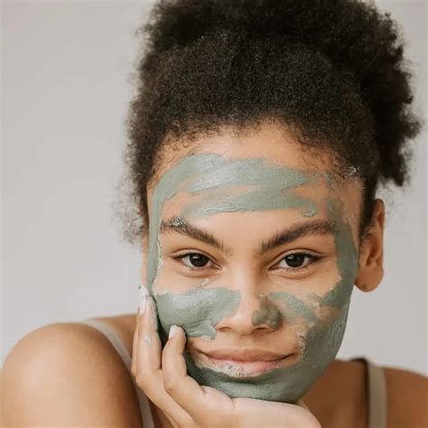 Comprehensive Guide To The Best Face Masks For Blackheads