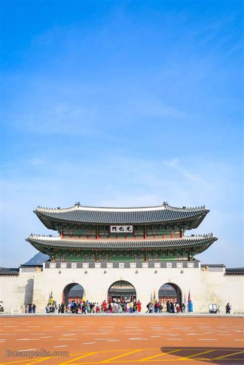 Gwanghwamun Square Seoul South Korea Busanpedia