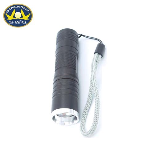 Single AA Dry Battery 1W XPE Bulb Zoom Flashlight Torch with White Box ...