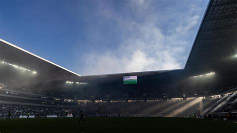 Girondins De Bordeaux Les Supporters De Logc Nice Interdits De Stade