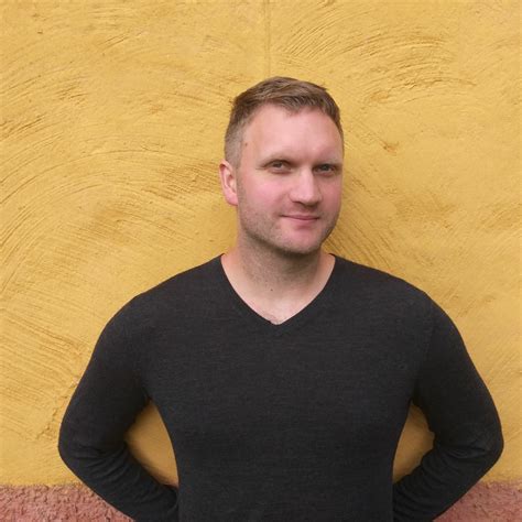 podd  jonas wik om att hjaelpa andra autister pa svenska autistiska