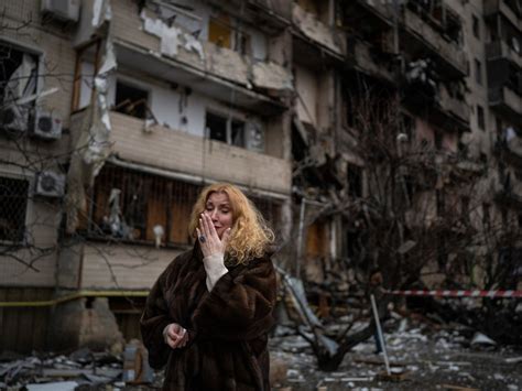 A Year Of Russias War In Ukraine Haunting Photos Of Tragedy Russia