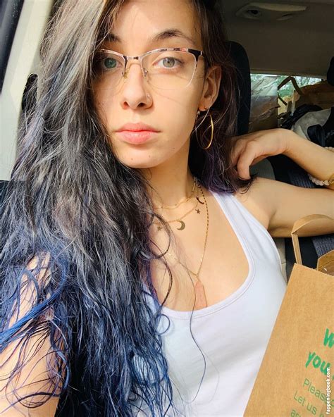 Lexi Lynx Lexithelynx LexiTheLynxxx Nude OnlyFans Leaks The