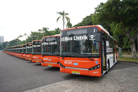 Transjakarta Dan DAMRI Bersinergi Genapkan Target Pengoperasian 100 Bus