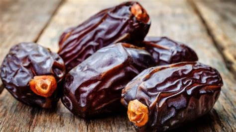 30 Amazing Health Benefits Of Dates खजर Khajoor Khajur