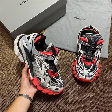 Balenciaga Ayakkabi Track Erkek Sneakers Beyaz Siyah Kirmizi