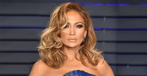 Deception Everywhere What Does Jennifer Lopez Look Like Without A Wig Celebrity Insider