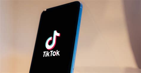 Oracle Bids To Buy Tiktok Ahead Of Trump Ban Deadline