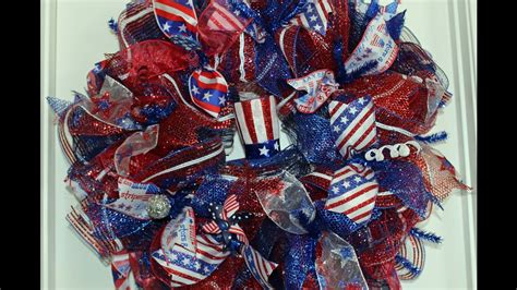 How To Make A Ruffle Deco Mesh Wreath Patriotic Wreath To Show Off