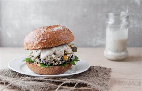 Food Porn Vegan Style VEGAN DIY WEGAŃSKI SOS TATARSKI I MAJONEZ Z FASOLI