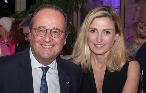 France François Hollande Et Julie Gayet Se Sont Mariés Lessentiel