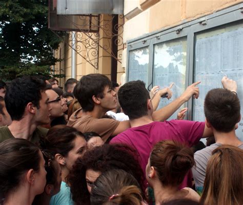 Aproape De Candida I S Au Nscris La Bacalaureat N Sesiunea De