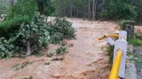 Banjir Bandang Di Garut Hancurkan Jembatan Penghubung Desa Tribunnews