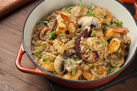 Receita Risoto de frutos do mar é requinte na medida para impressionar