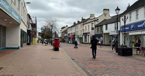 Bicester: The 'forgotten' town centre that residents think is ...