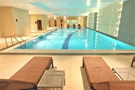 Holiday Inn Reading M4 JCT10 - Book Spa Breaks, Days & Weekend Deals ...